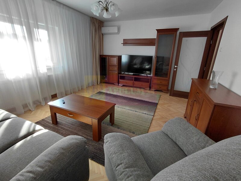Inchiriere apartament 3camere Decebal-Th. Sperantia,prima inchiriere